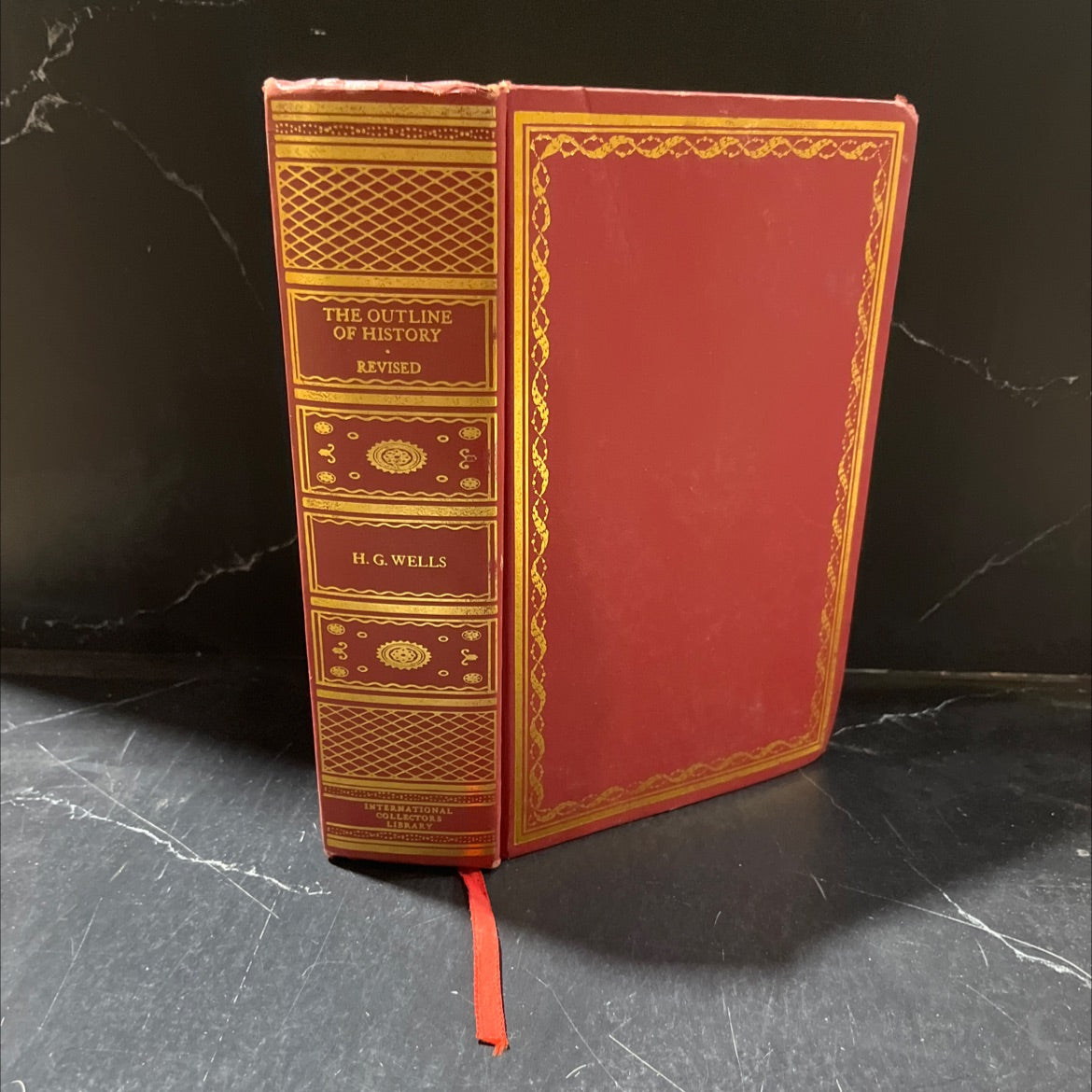 outline of the short history of life and mankind book, by h.g. wells, 1971 Hardcover image 1