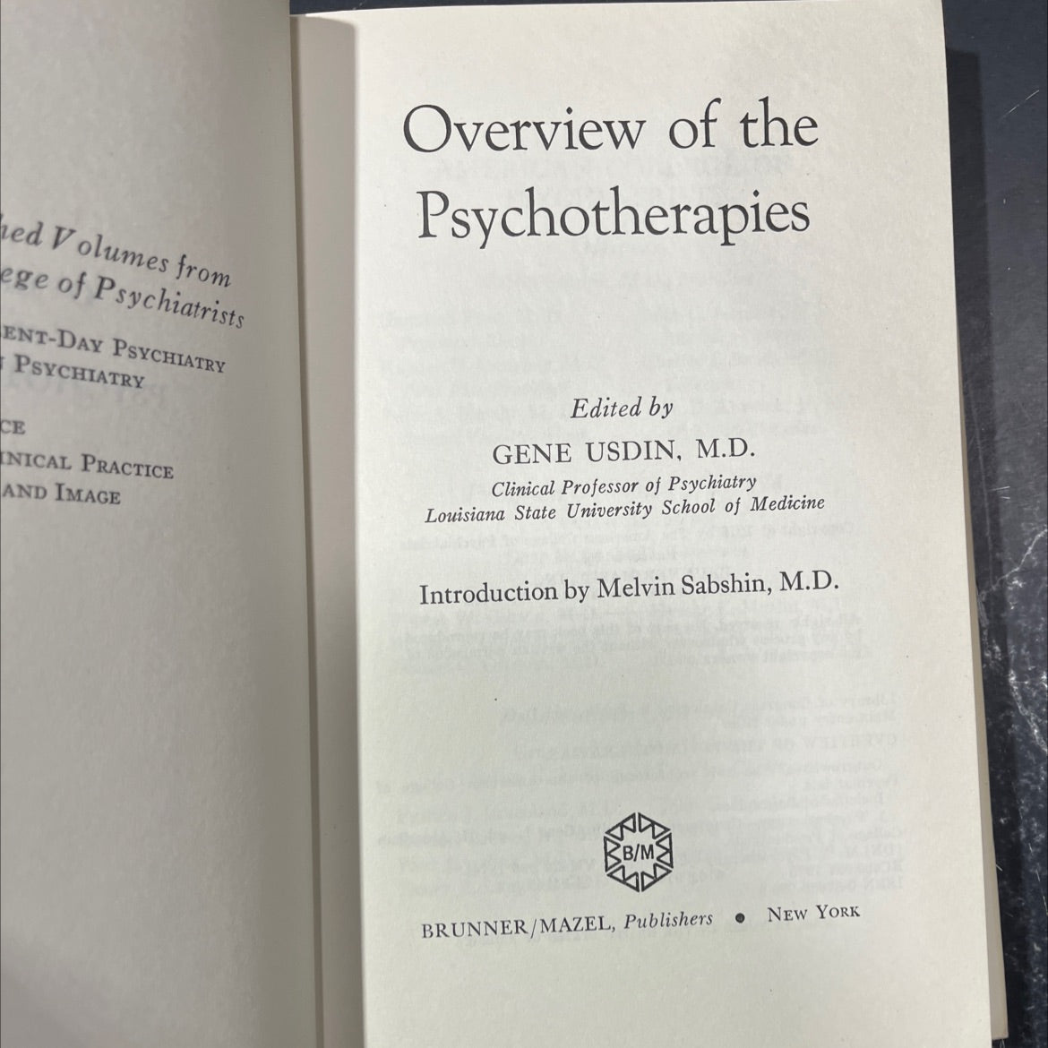 overview of the psychotherapies book, by gene usdin, m.d., 1975 Hardcover image 2