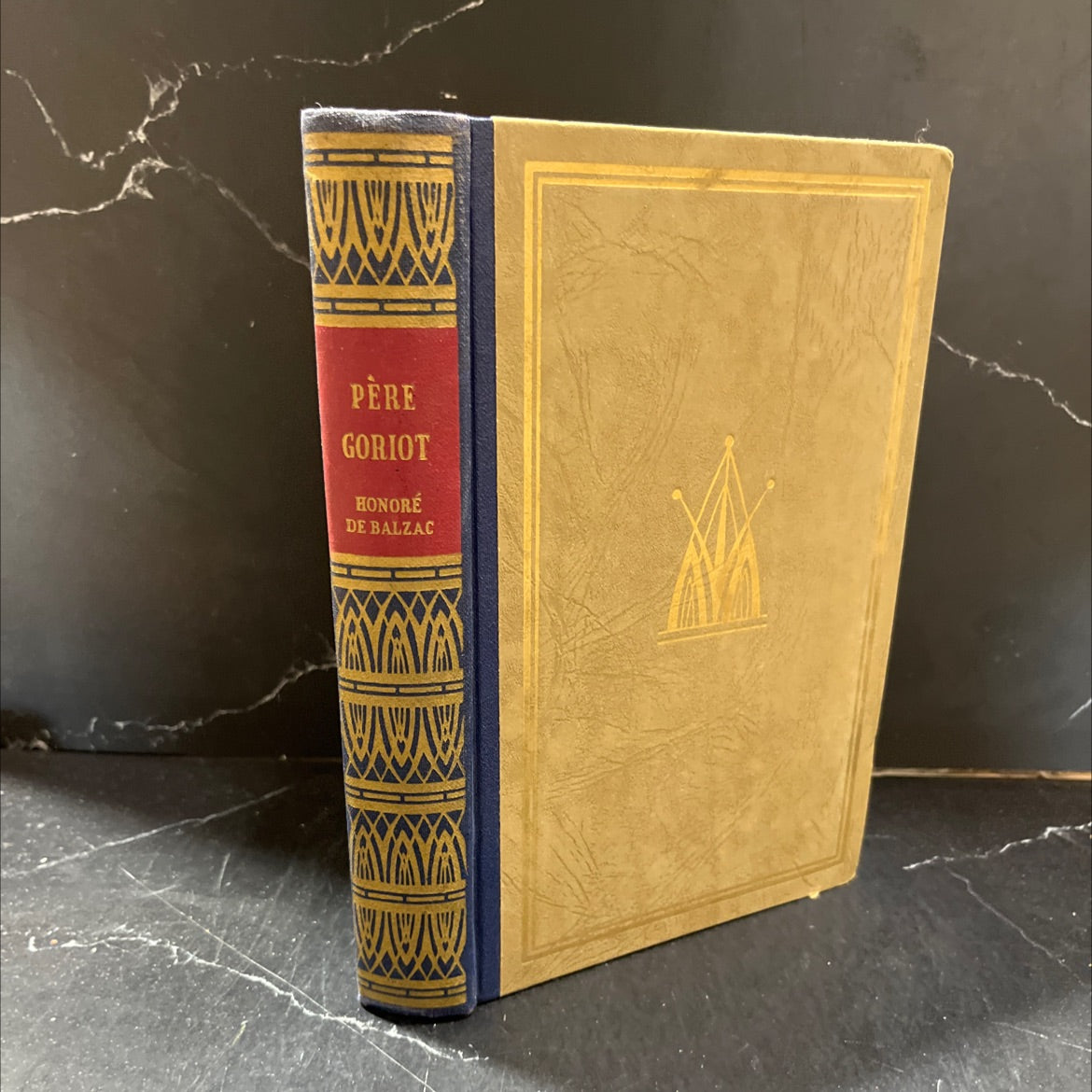 père goriot book, by honoré de balzac, 1970 Hardcover image 1