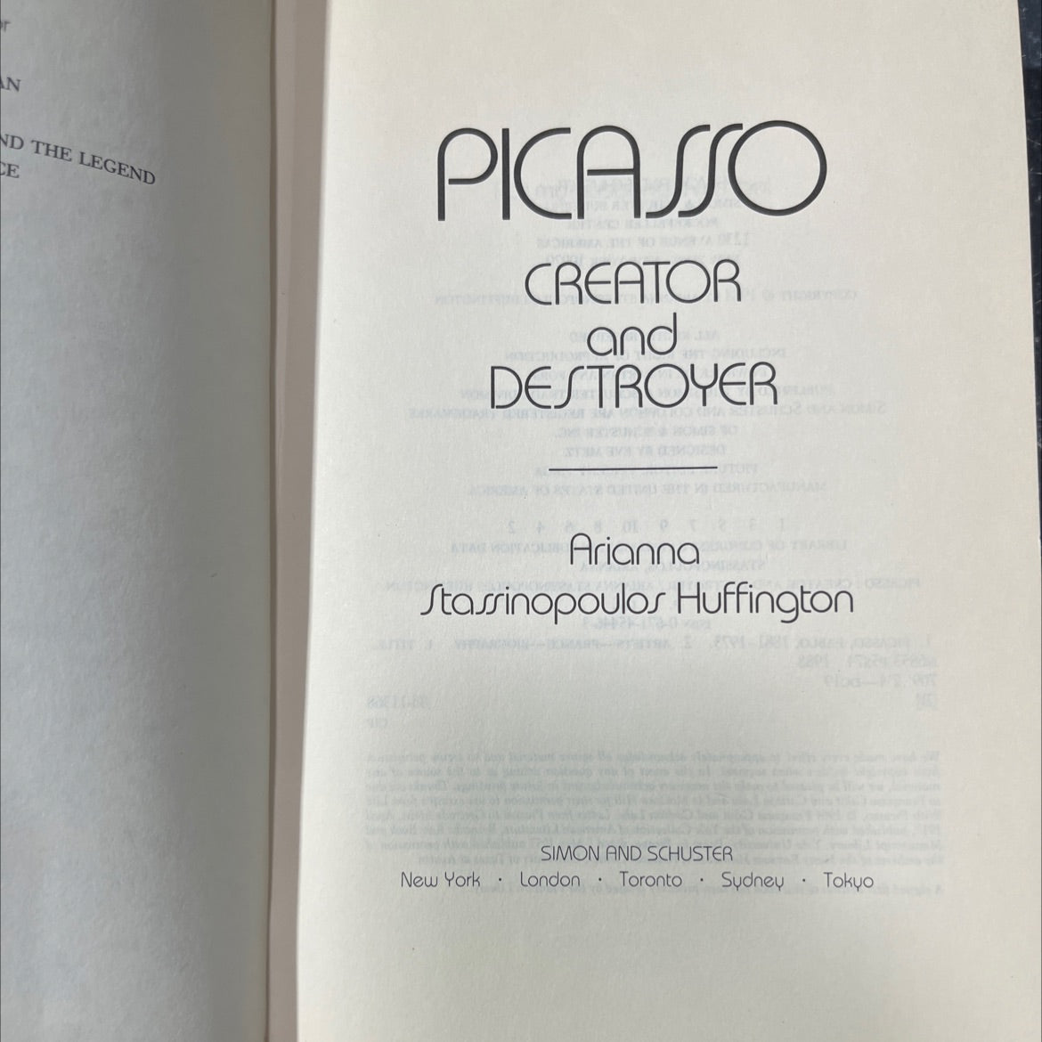 picasso creator and destroyer book, by arianna stassinopoulos huffington, 1988 Hardcover image 2