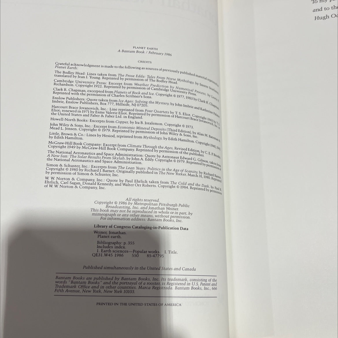 planet earth book, by jonathan weiner, 1986 Hardcover image 3