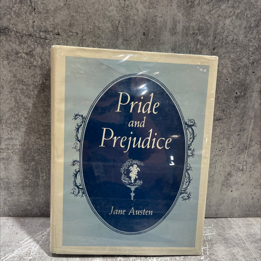pride and prejudice book, by jane austen, 2001 Hardcover image 1
