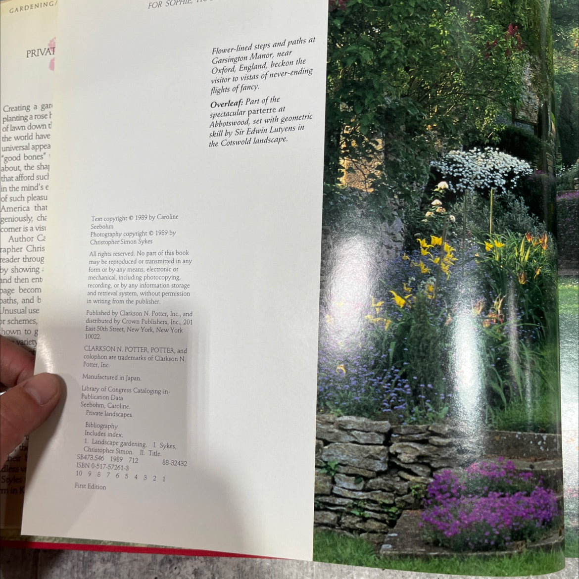 private landscapes creating form, vistas, and mystery in the garden book, by Caroline Seebohm and Christopher Simon image 3