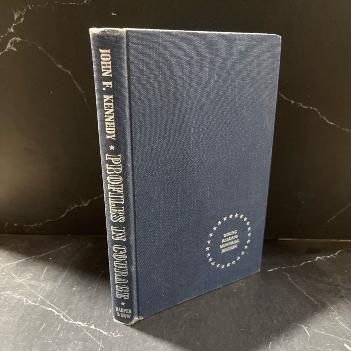 profiles in courage young readers memorial edition abridged book, by john f. kennedy, 1964 Hardcover image 1