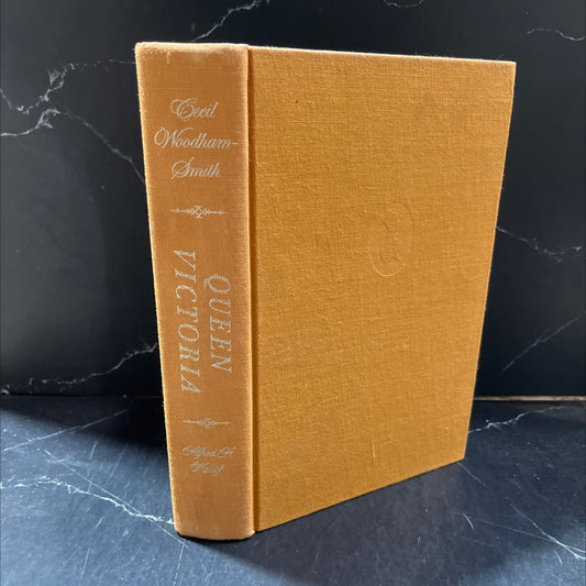 queen victoria from her birth to the death of the prince consort book, by cecil woodham-smith, 1972 Hardcover image 1