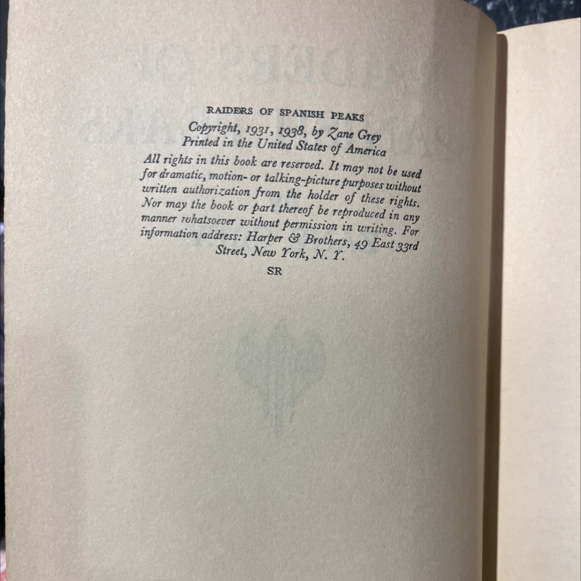 raiders of spanish peaks book, by zane grey, 1938 Hardcover image 3