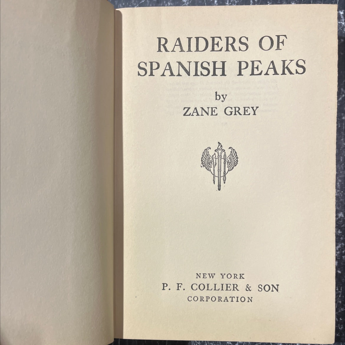 raiders of spanish peaks book, by zane grey, 1938 Hardcover image 2