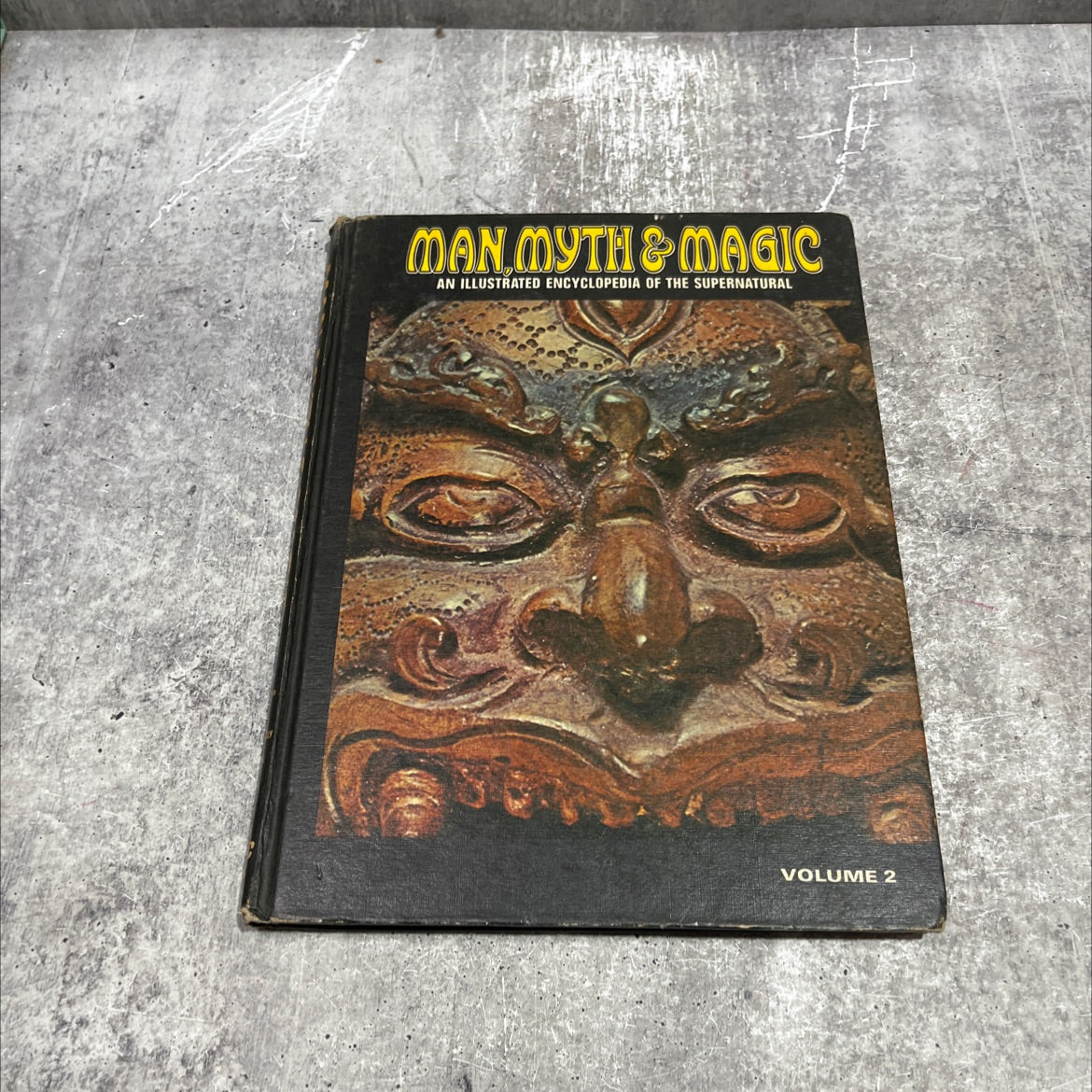 religions east & west man myth & magic an illustrated encyclopedia of the supernatural book, by Richard Cavendish, 1970 image 1