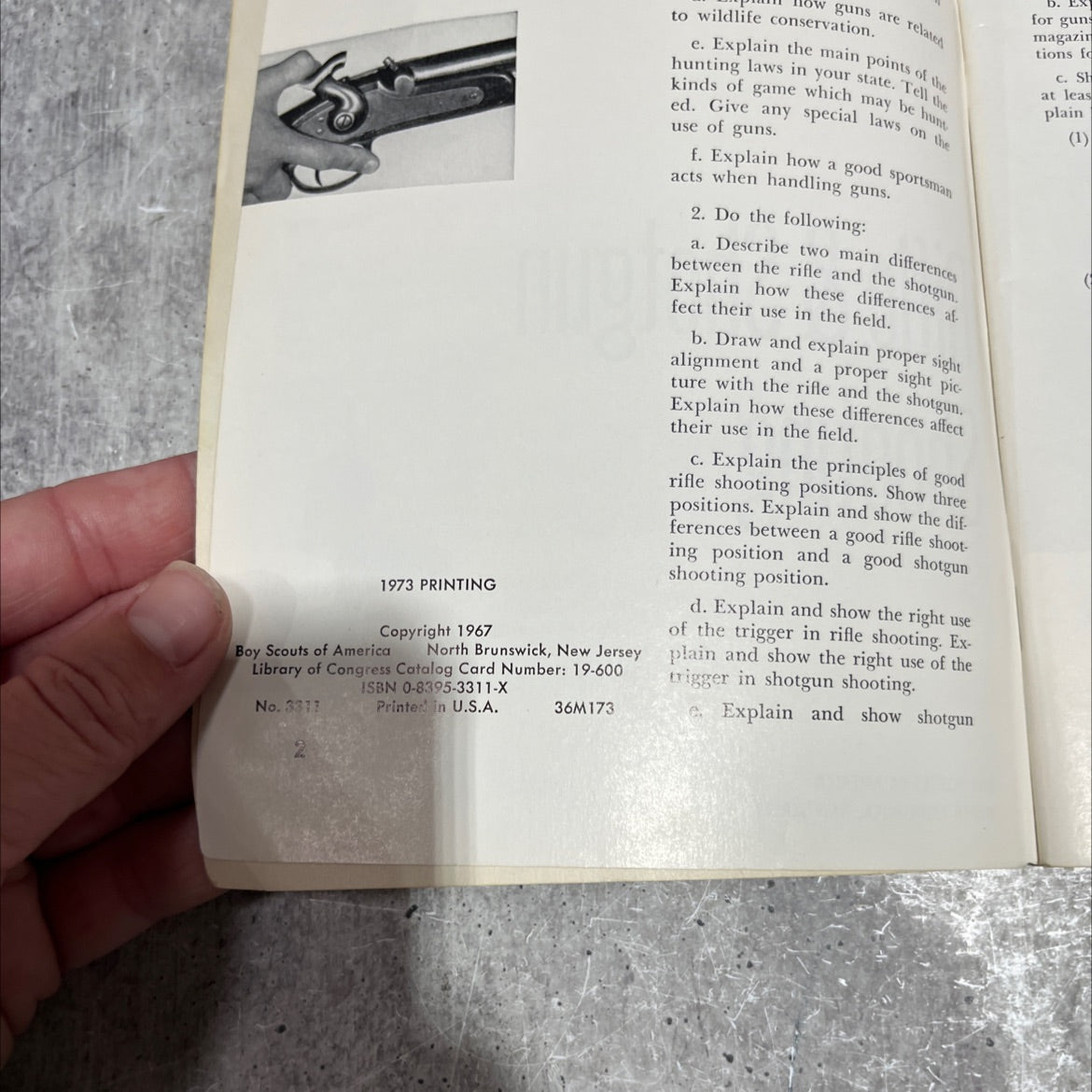 rifle & shotgun shooting book, by Boy Scouts of America, 1973 Paperback image 3