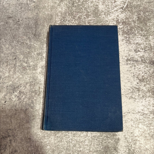 ring of bright water book, by gavin maxwell, 1961 Hardcover image 1