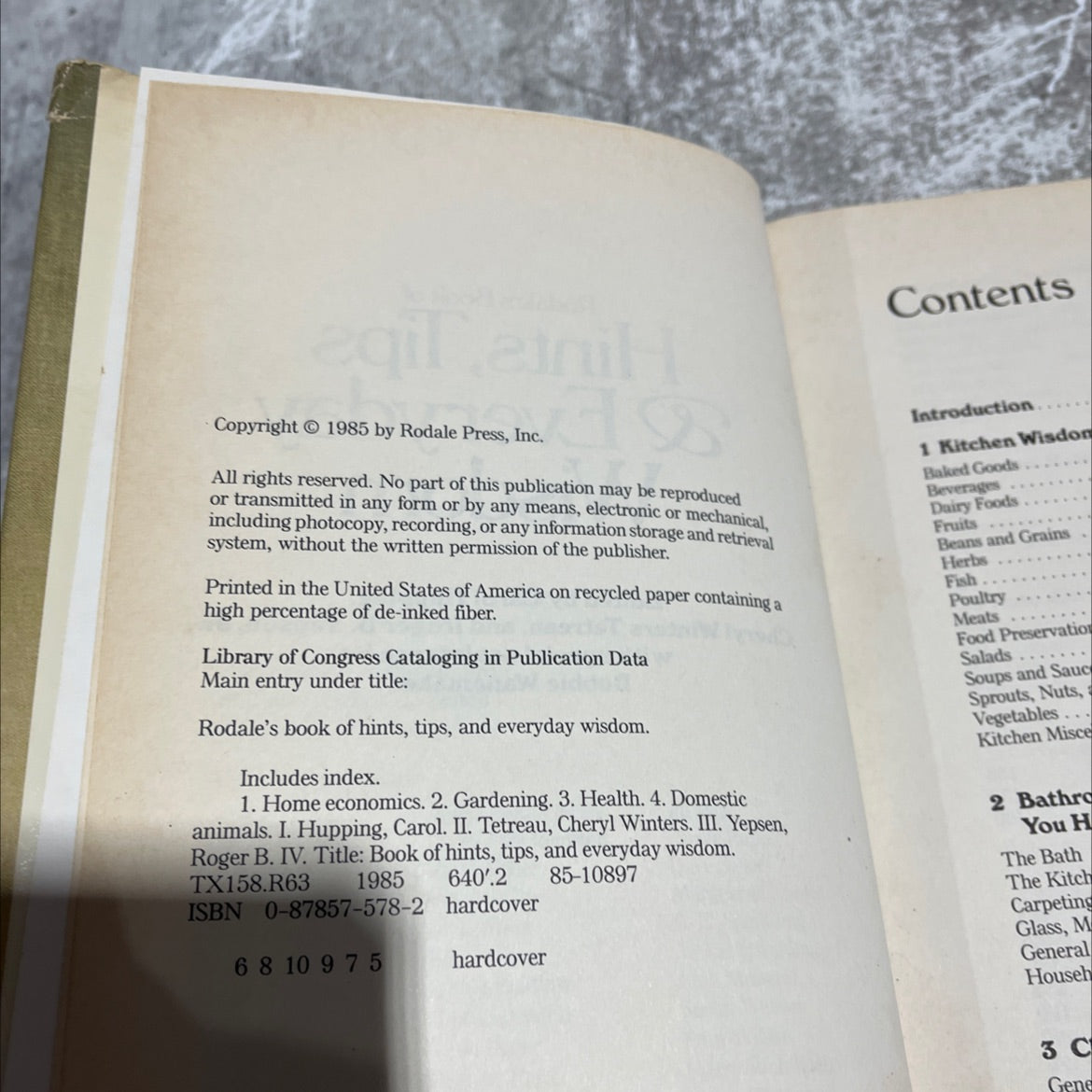 rodale's book of hints, tips & everyday wisdom book, by Carol Hupping, Cheryl Winters Tetreau, Roger B. Yepsen, Jr., image 3