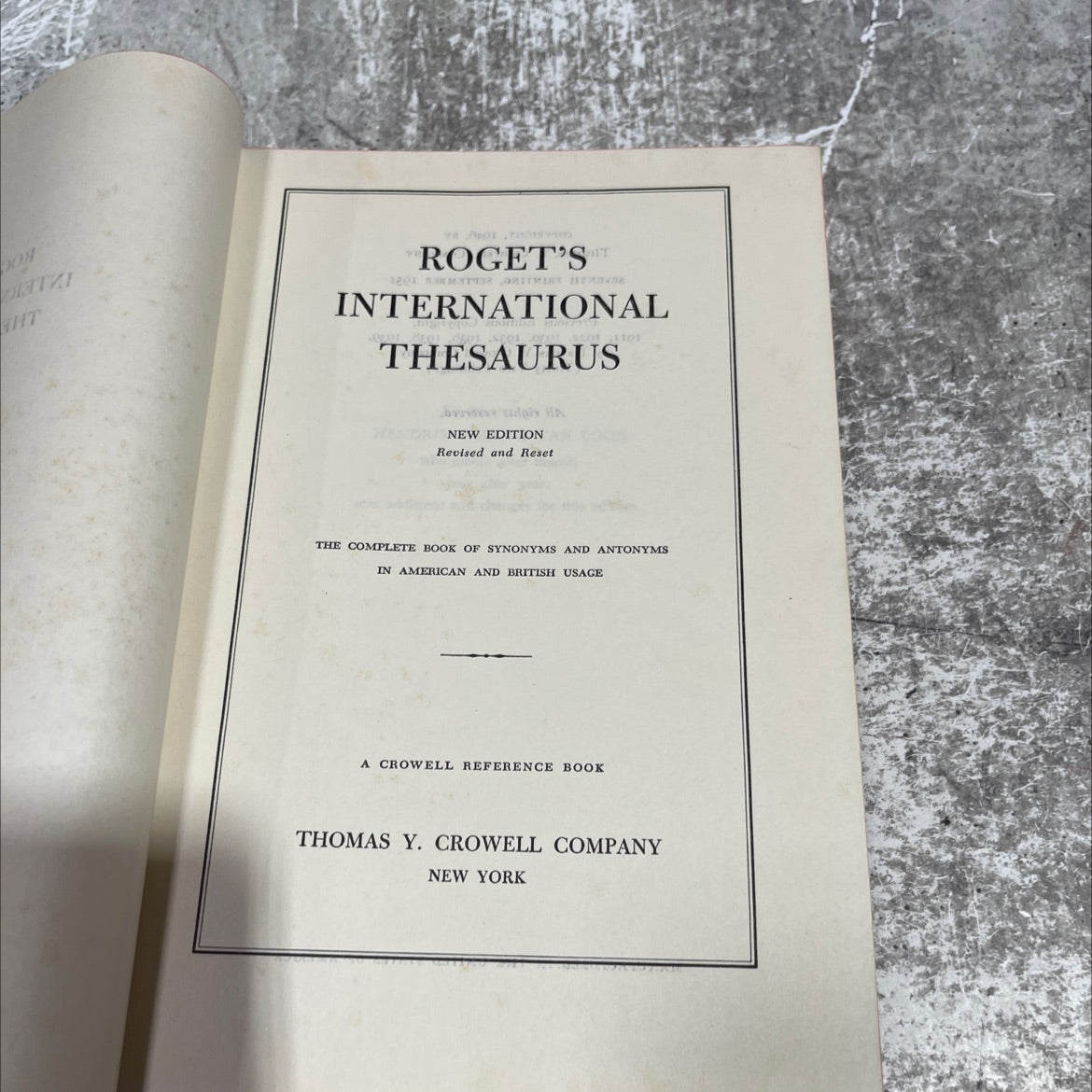 roget's international thesaurus book, by unknown, 1951 Hardcover image 2