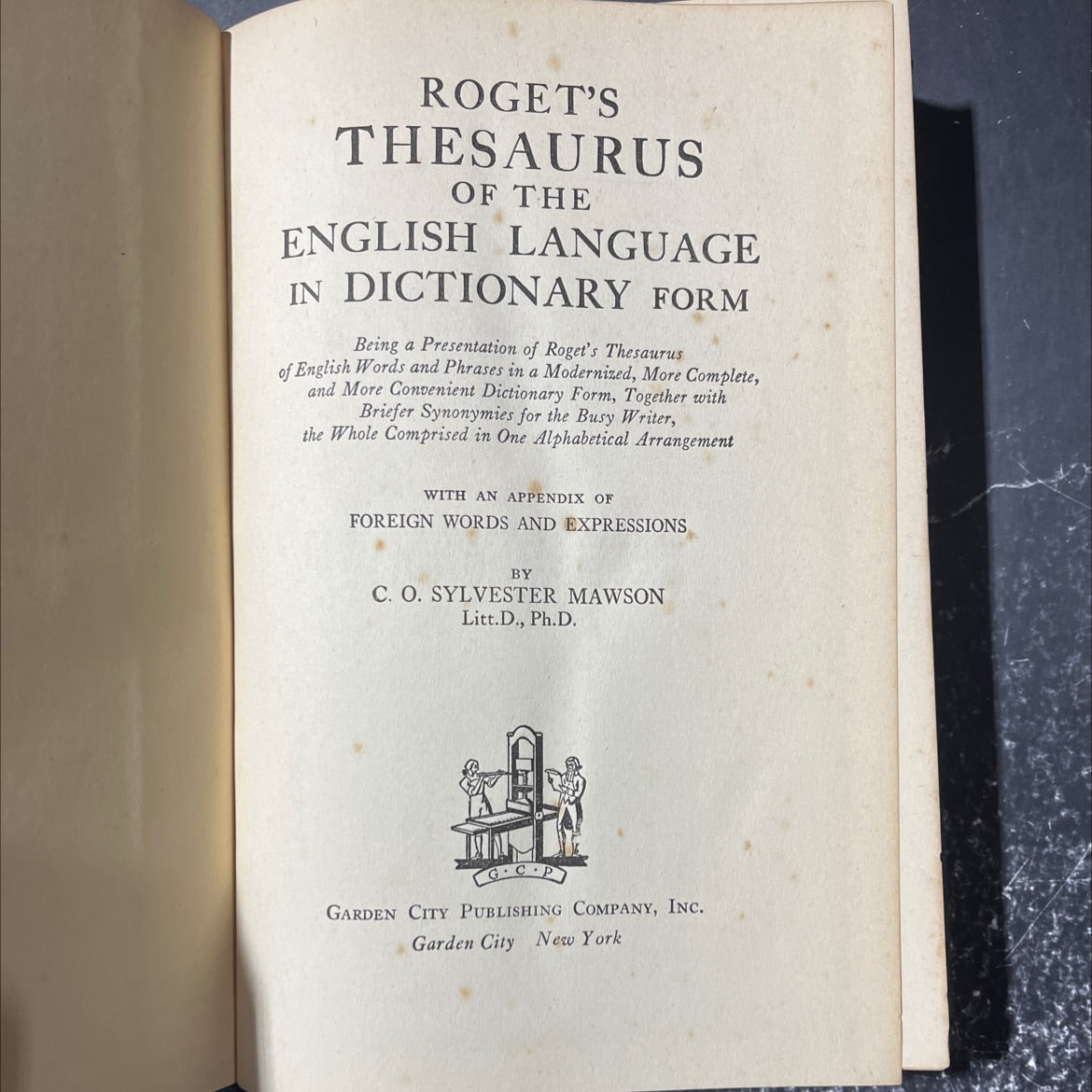 roget's thesaurus of the english language in dictionary form book, by c. o. sylvester mawson, 1940 Hardcover image 2