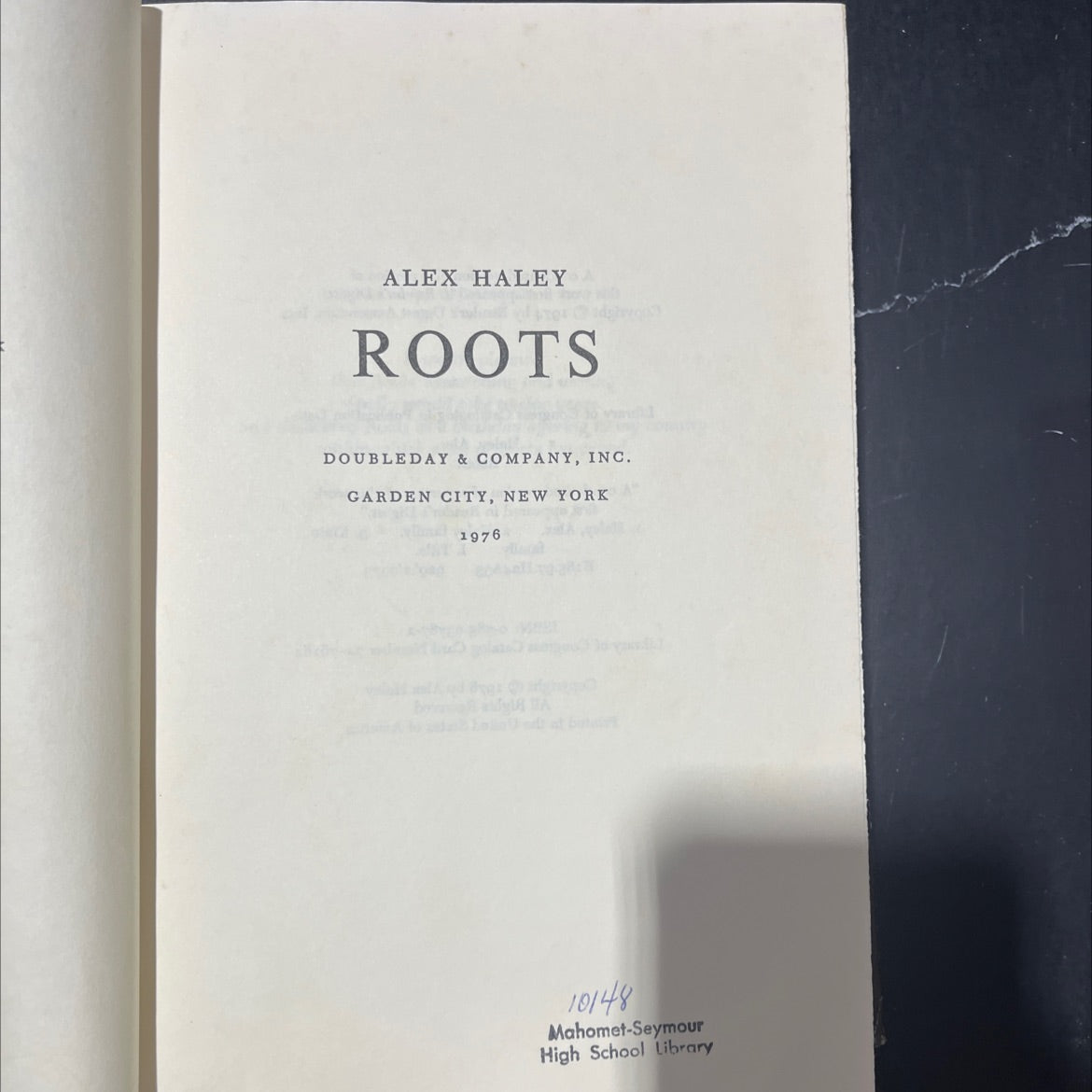roots book, by alex haley, 1976 Hardcover image 2