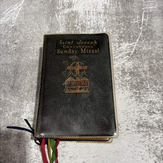 saint joseph continuous sunday missal book, by rev. hugo hoever, s.o.cist., ph.d., 1957 Leather image 1