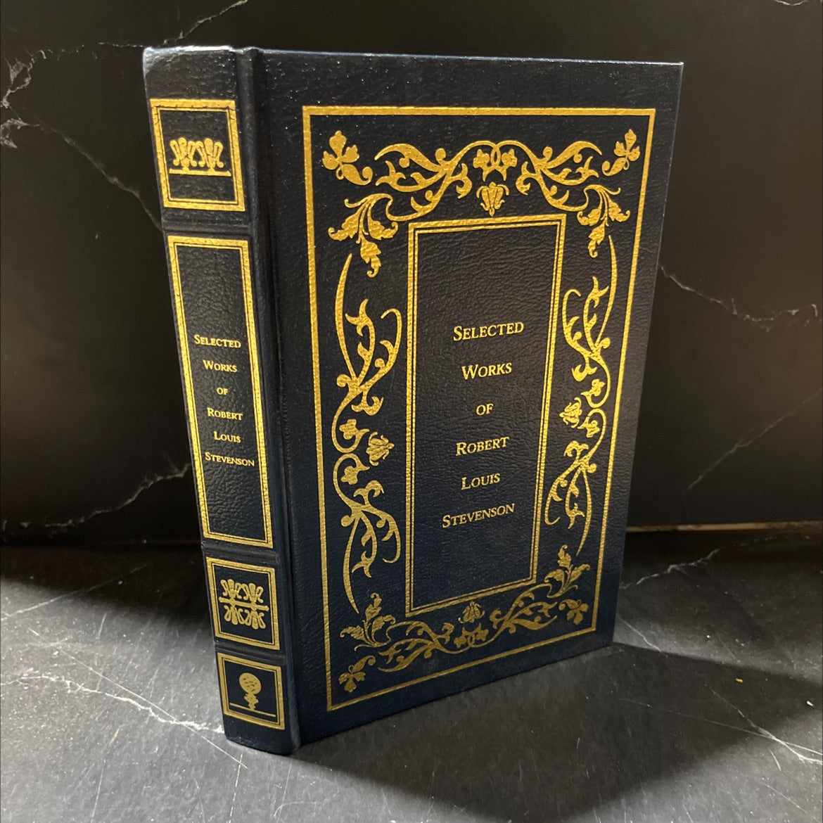 selected works of robert louis stevenson book, by Robert Louis Stevenson, 2001 Leather image 1