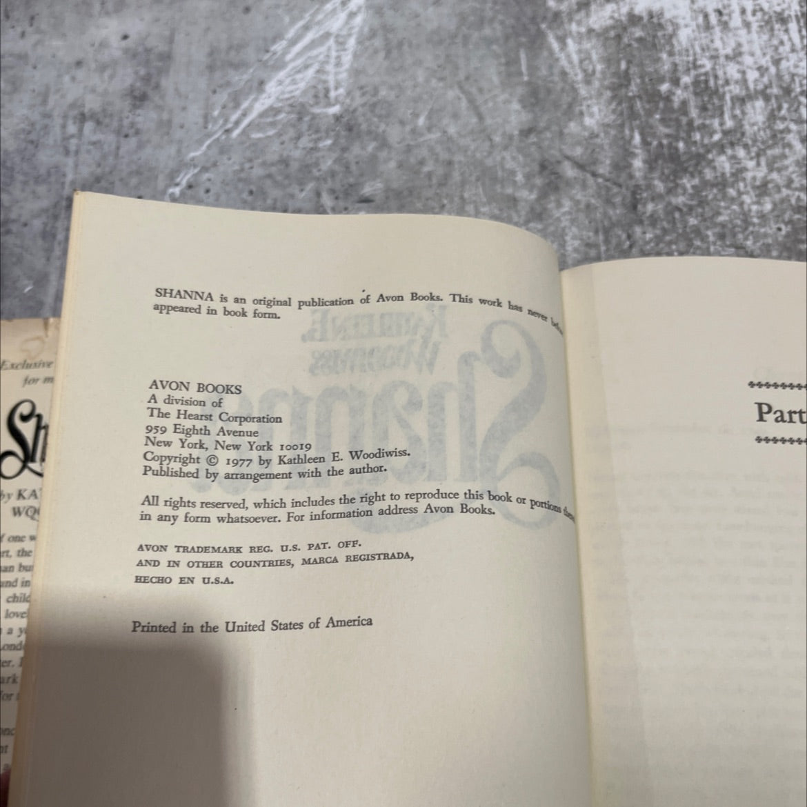 shanna book, by kathleen e. woodiwiss, 1977 Hardcover image 3