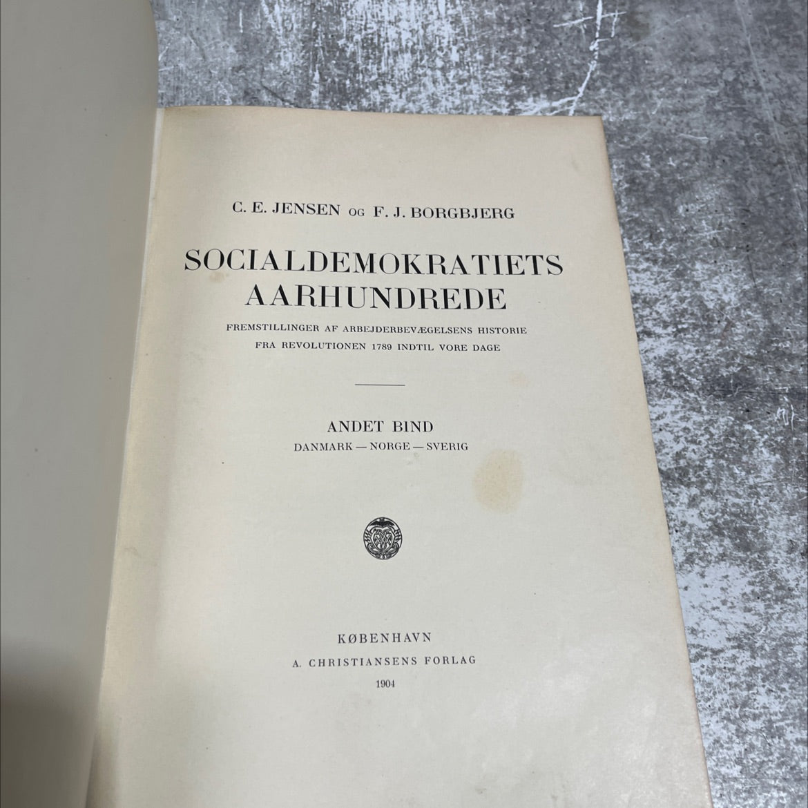 social democracy's century presentations of the workers' movement history from the revolution 1789 to our days second image 2