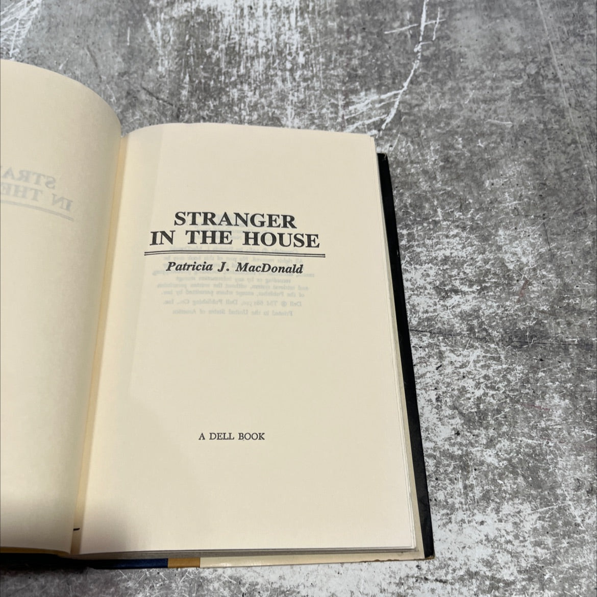 stranger in the house book, by Patricia J. MacDonald, 1983 Hardcover image 2