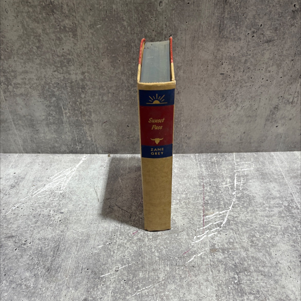 sunset pass book, by zane grey, 1931 Hardcover image 4