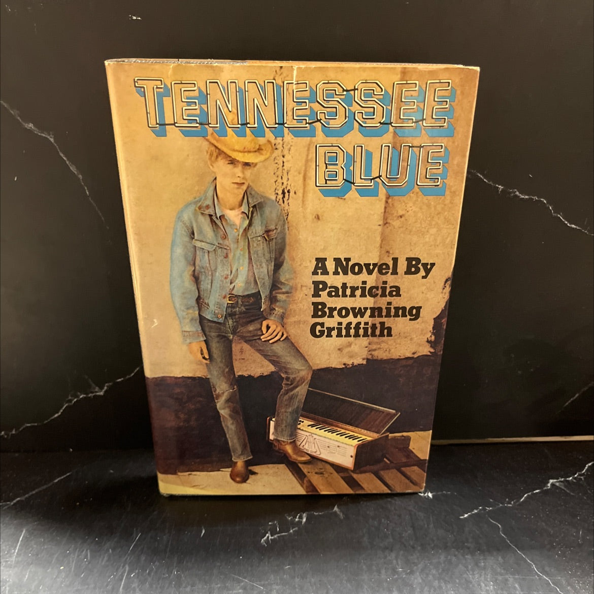 tennessee blue book, by patricia browning griffith, 1981 Hardcover image 1