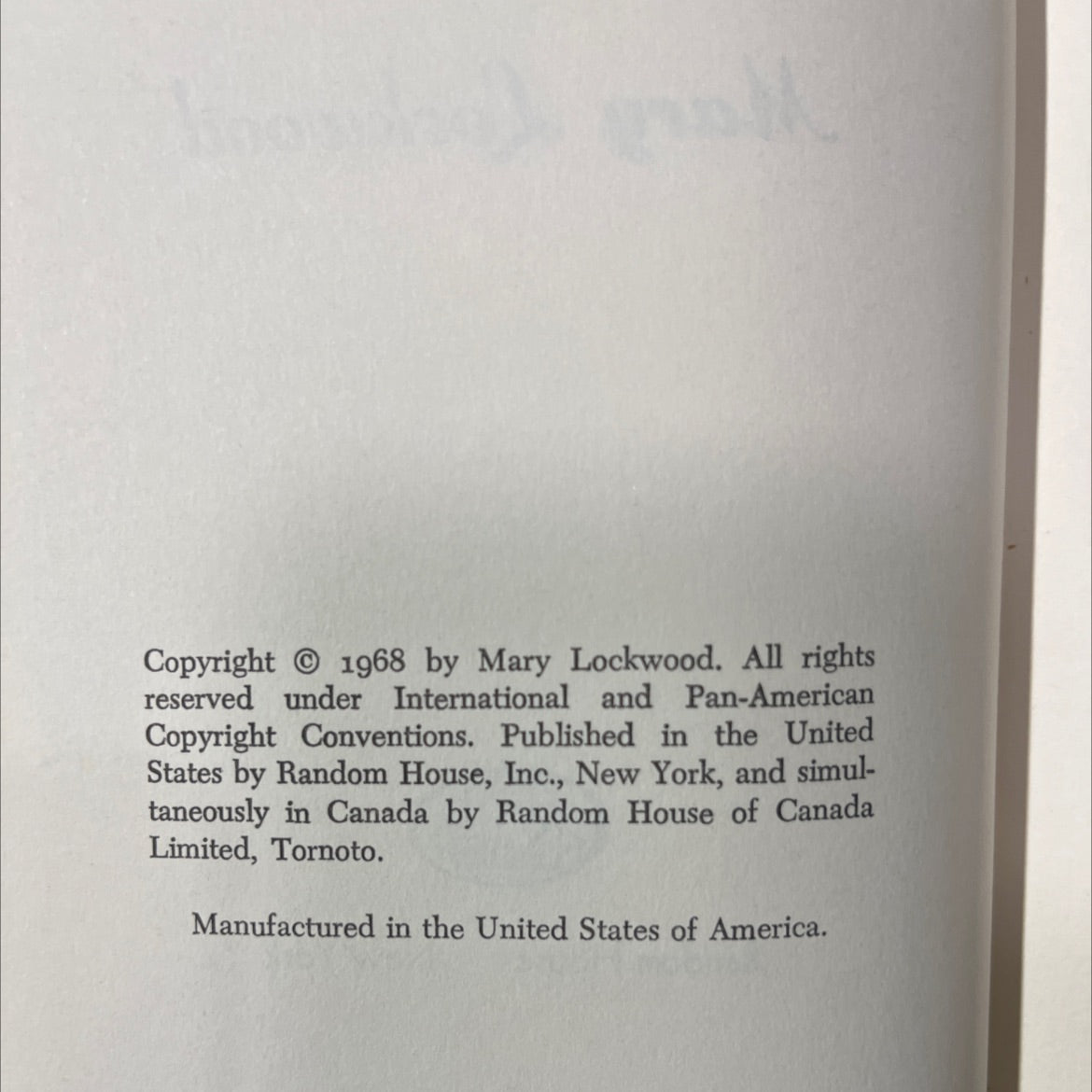 the accessory book, by Mary Lockwood, 1968 Hardcover image 3