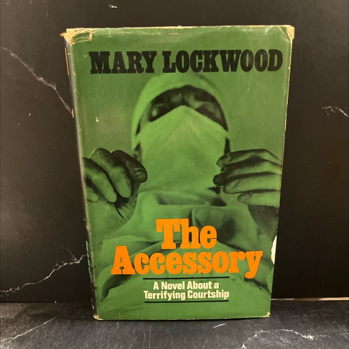 the accessory book, by Mary Lockwood, 1968 Hardcover image 1