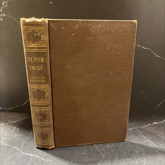 the adventures of oliver twist book, by charles dickens, 1970 Hardcover image 1