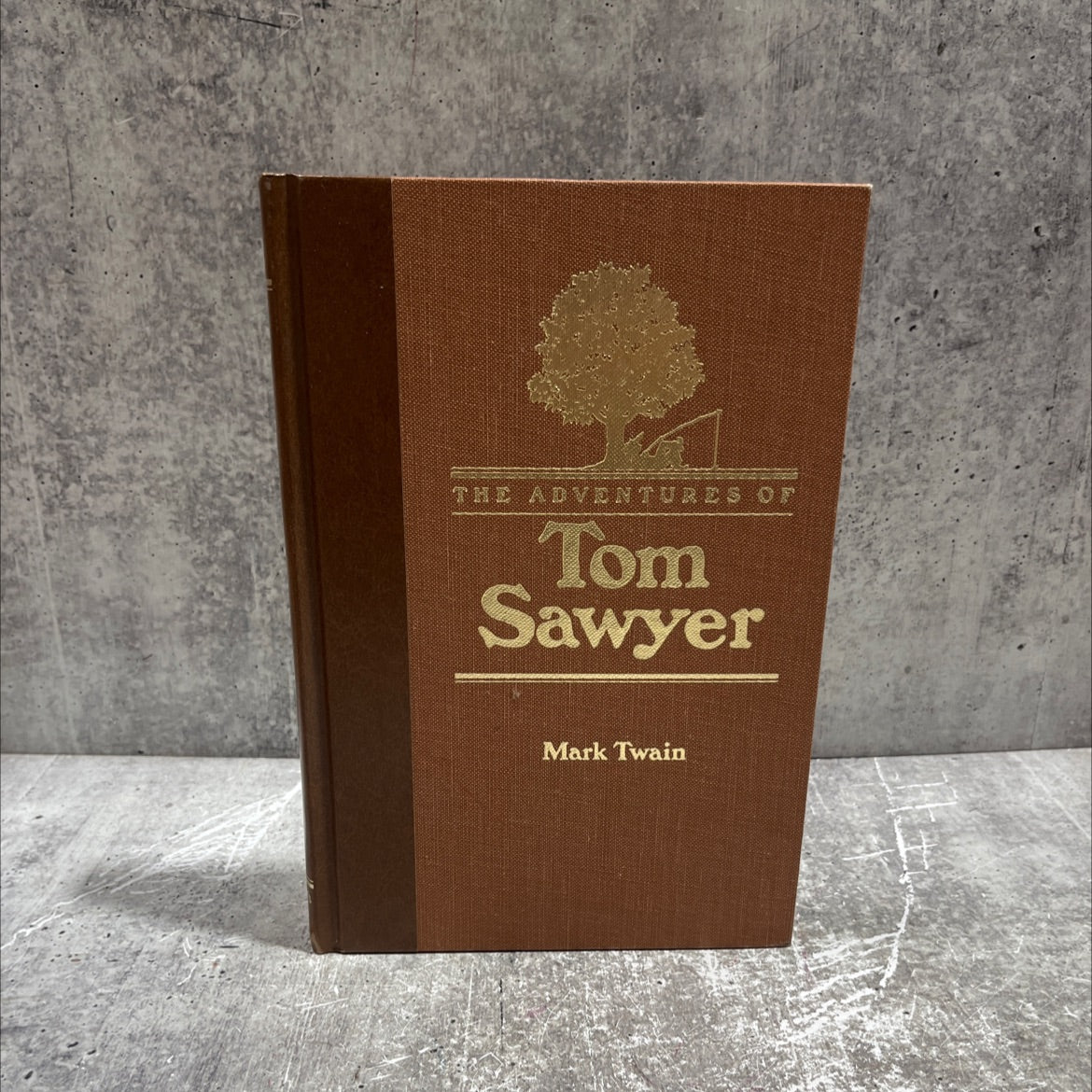 the adventures of tom sawyer book, by mark twain, 1985 Hardcover image 1