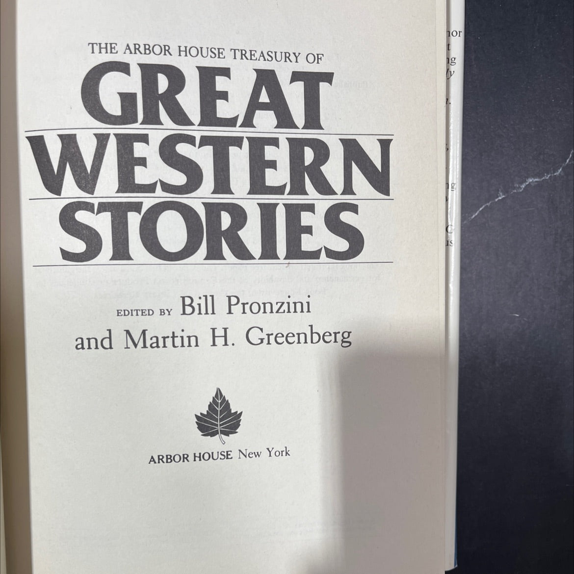 the arbor house treasury of great western stories book, by Bill Pronzini and Martin H. Greenberg, 1989 Hardcover image 2