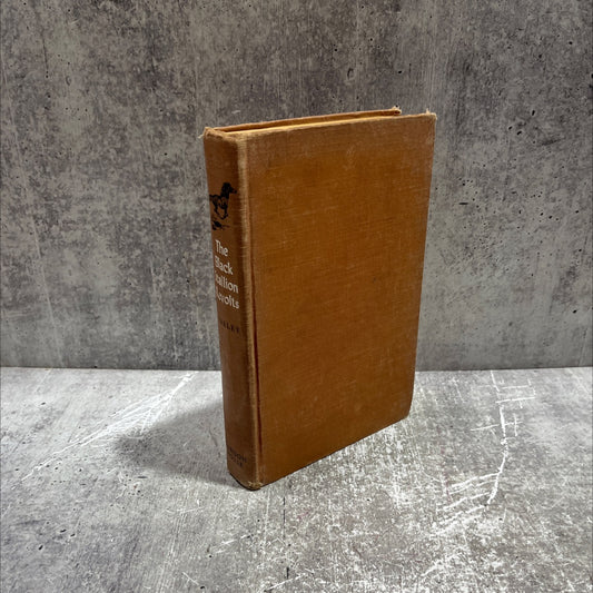 the black stallion revolts book, by walter farley, 1953 Hardcover image 1