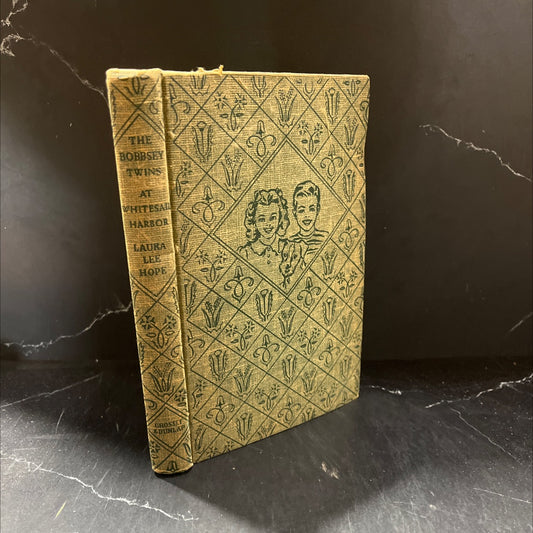 the bobbsey twins at whitesail harbor book, by laura lee hope, 1952 Hardcover image 1