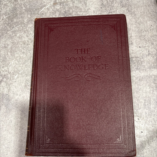 the book of knowledge the children's encyclopedia book, by e. v. mcloughlin, 1953 Hardcover image 1