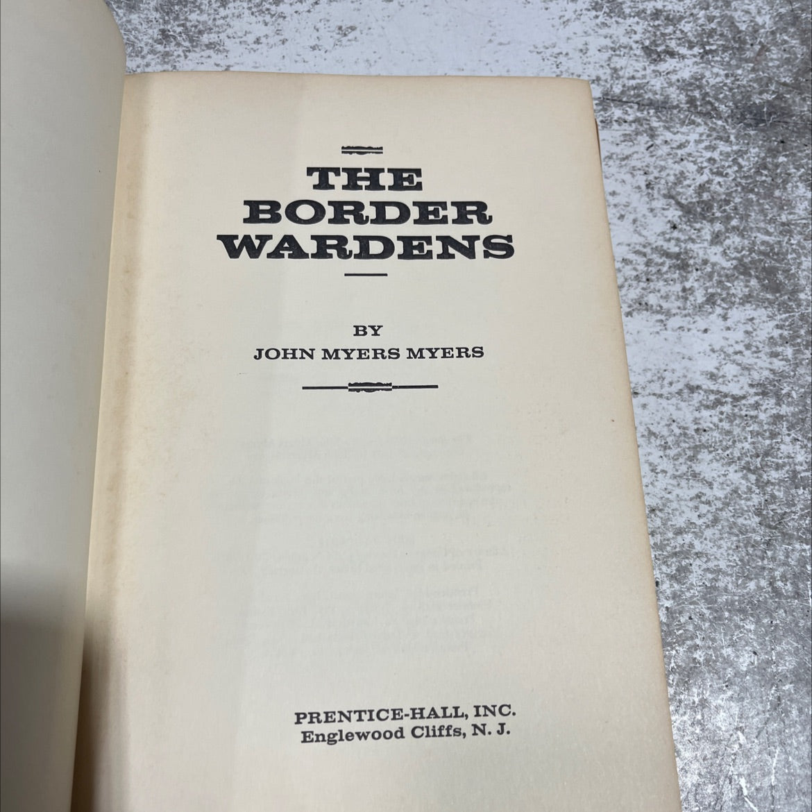 the border wardens book, by john myers myers, 1971 Hardcover image 2