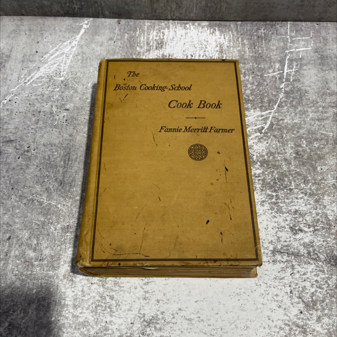 the boston cooking-school cook book book, by fannie merritt farmer, 1923 Hardcover image 1