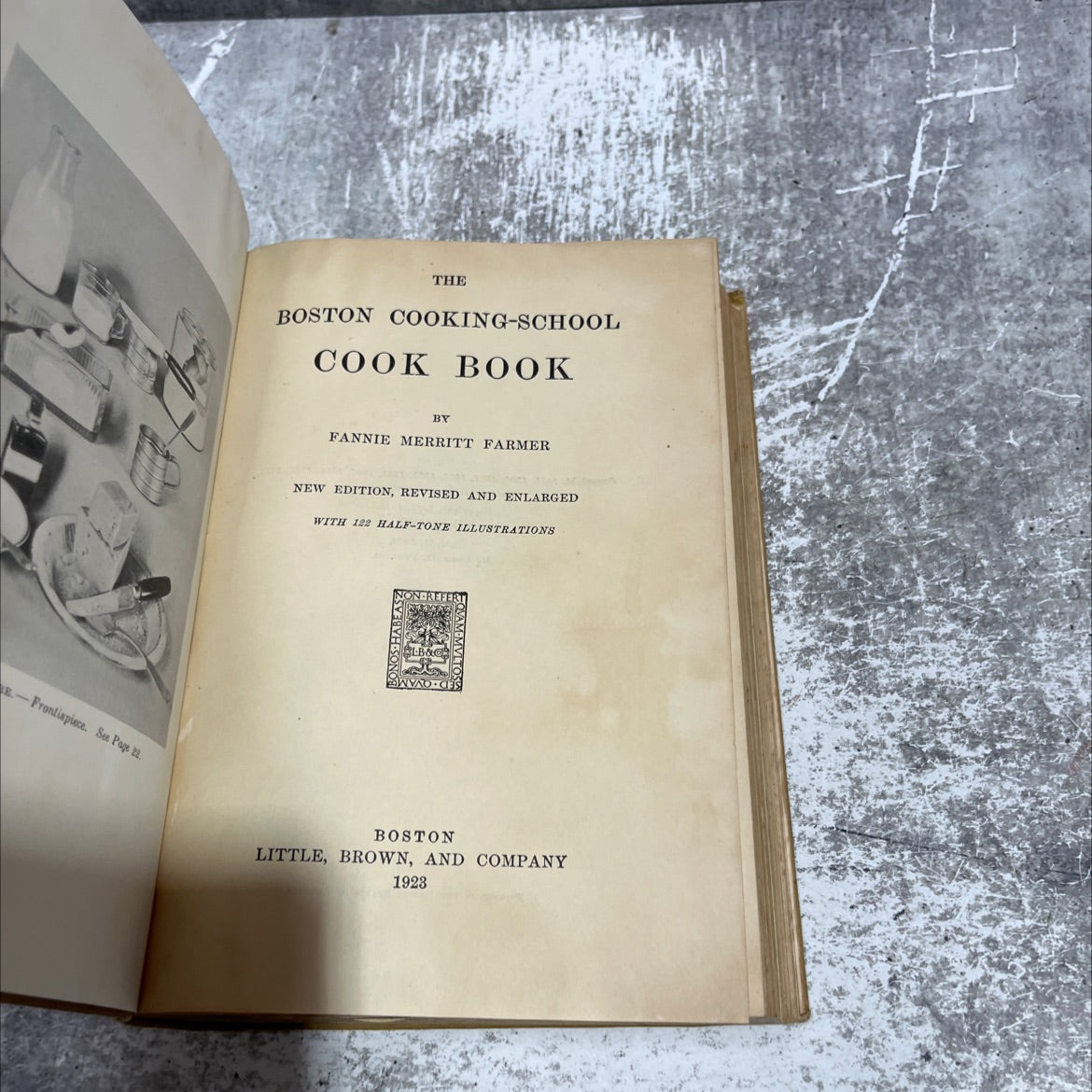 the boston cooking-school cook book book, by fannie merritt farmer, 1923 Hardcover image 2