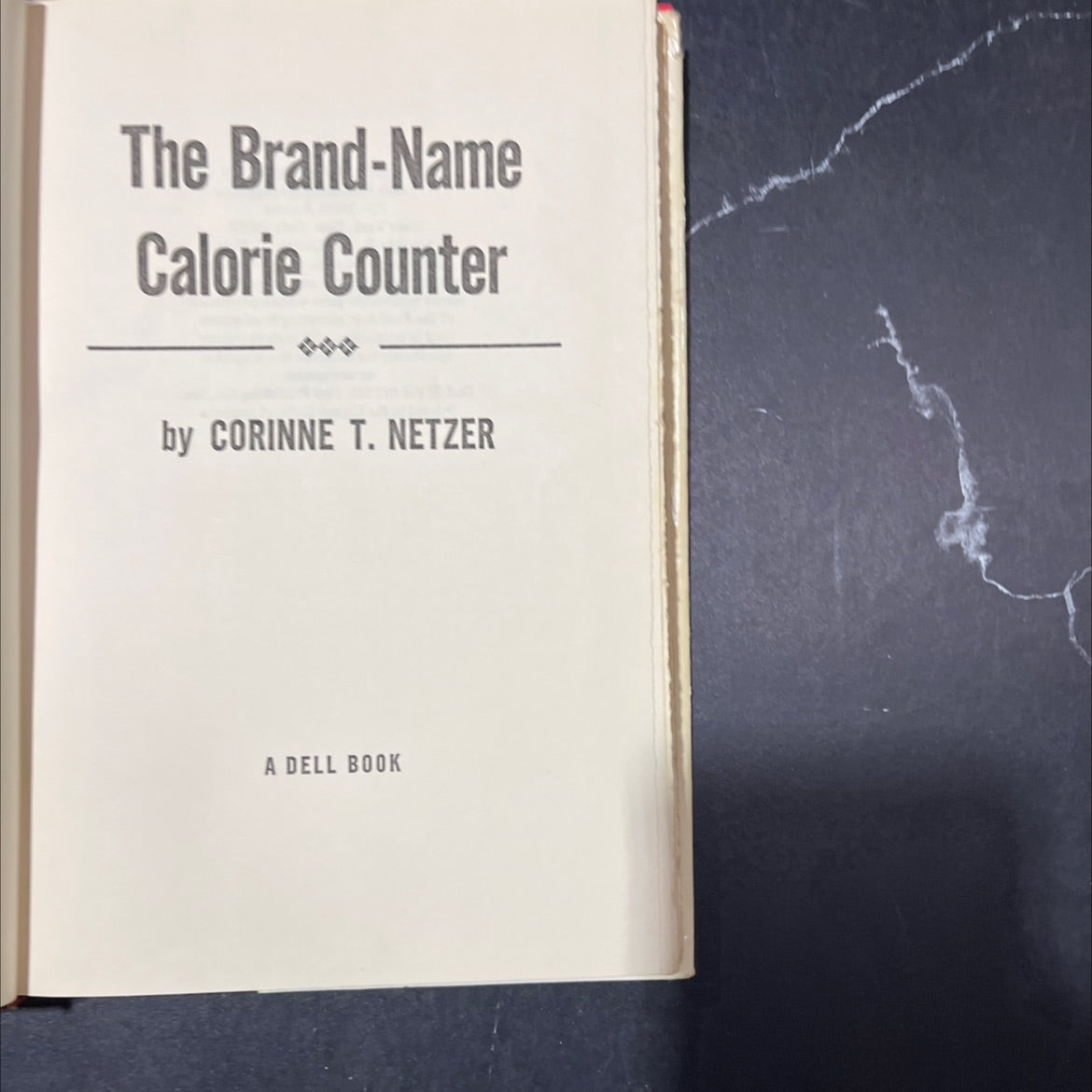 the brand-name calorie counter book, by corinne t. netzer, 1969 Hardcover image 2