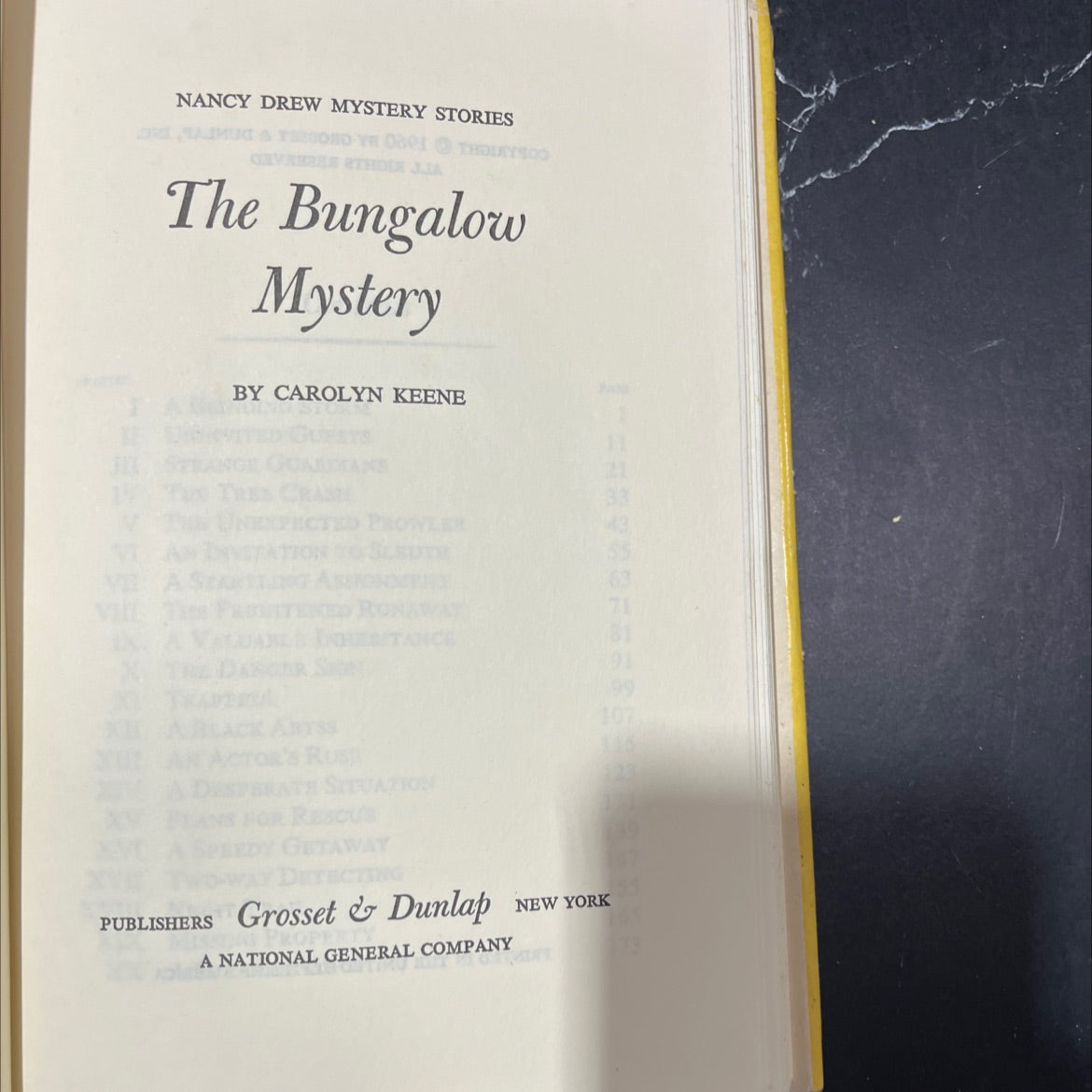 the bungalow mystery book, by carolyn keene, 1985 Hardcover image 2