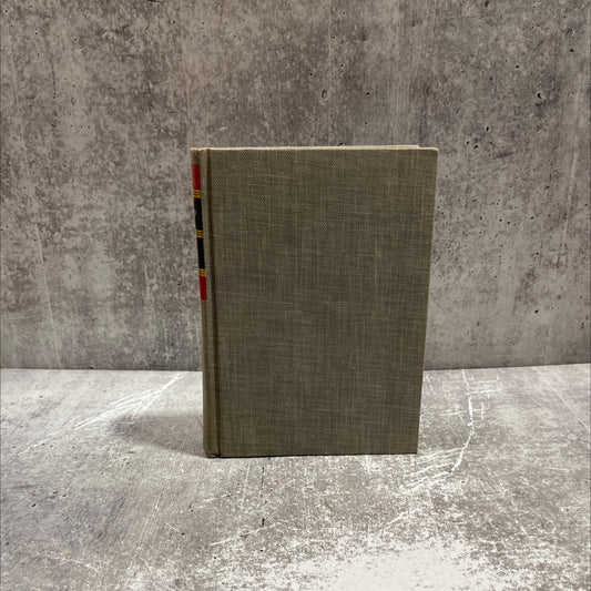 the case of the green-eyed sister & the case of the spurious spinster book, by erle stanley gardner, 1961 Hardcover image 1