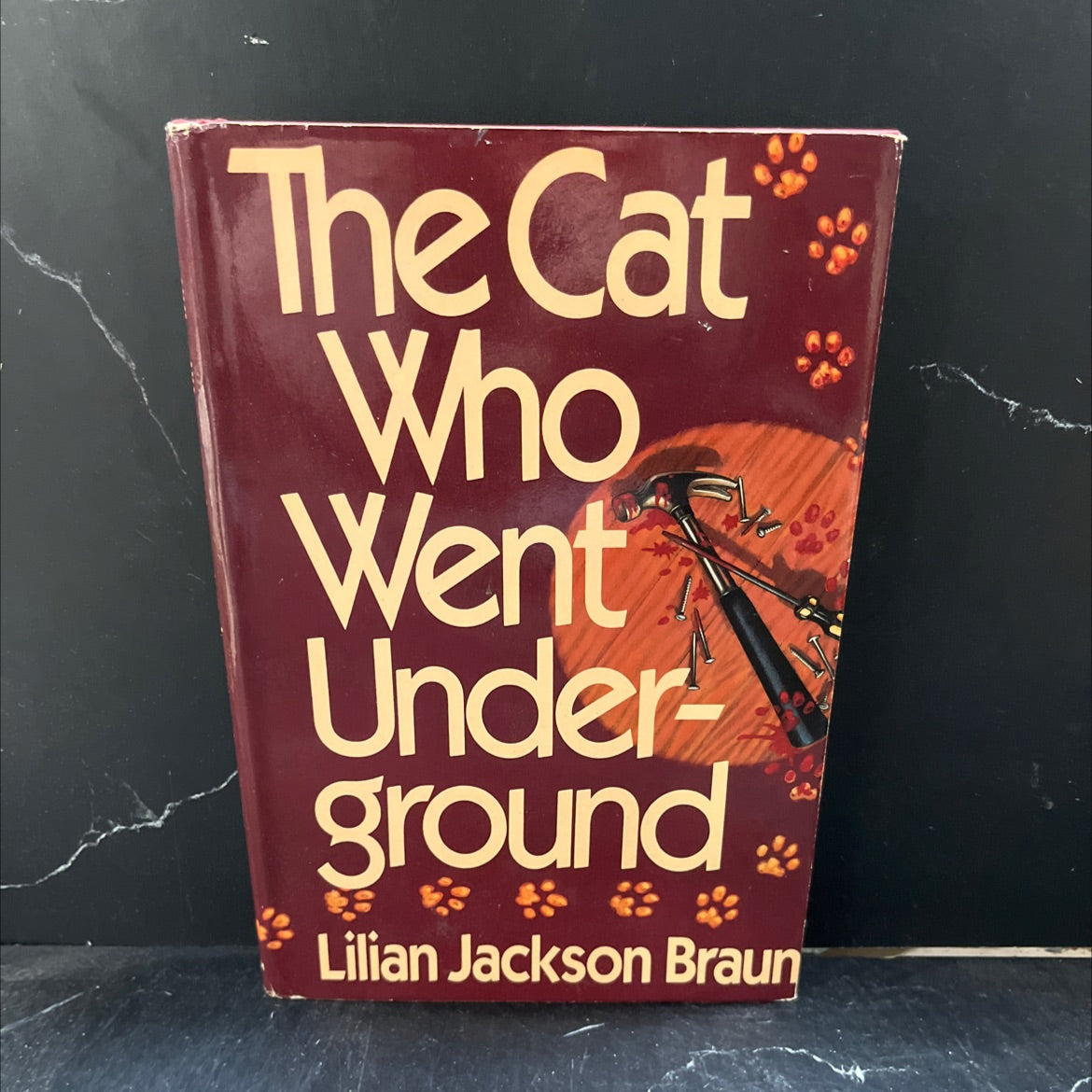 the cat who went underground book, by Lilian Jackson Braun, 1989 Hardcover image 1