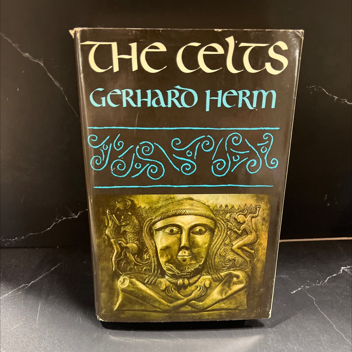 the celts the people who came out of the darkness book, by gerhard herm, 1976 Hardcover image 1