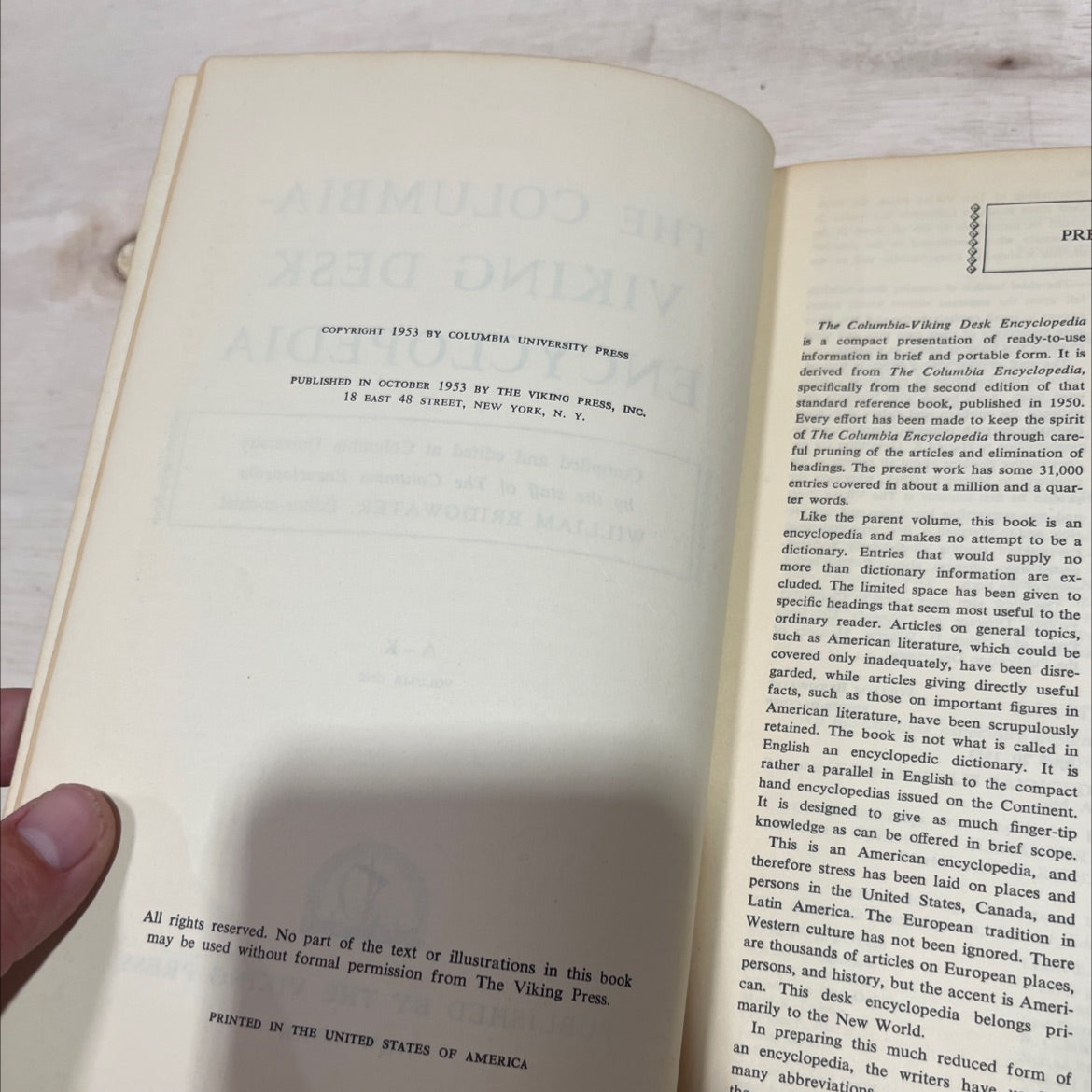 the columbia-viking desk encyclopedia book, by william bridgwater, 1953 Hardcover image 3