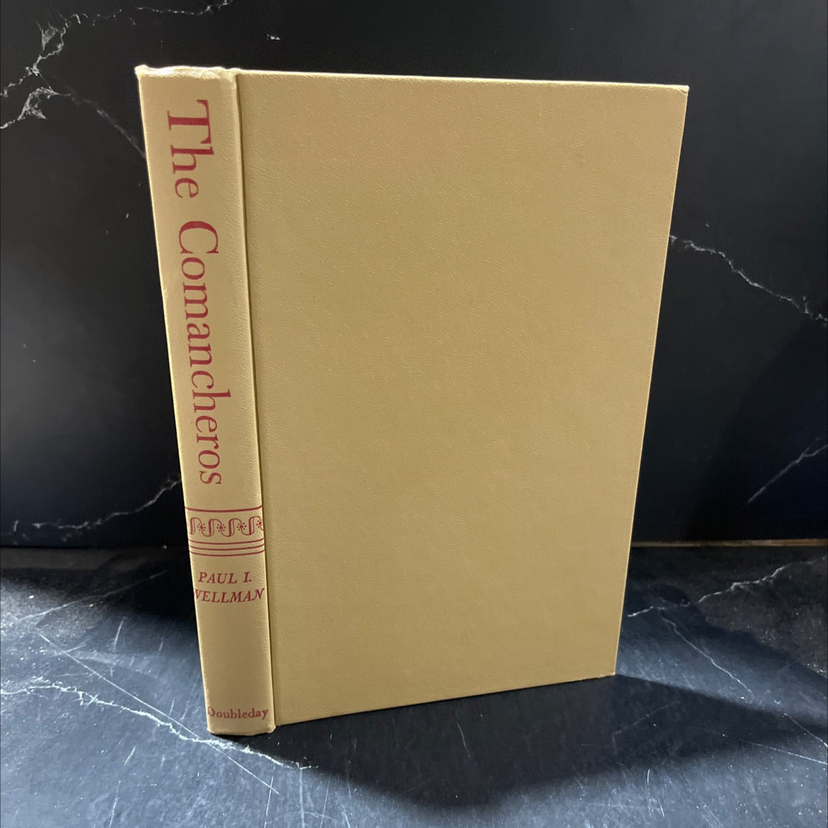 the comancheros book, by paul i. wellman, 1952 Hardcover image 1