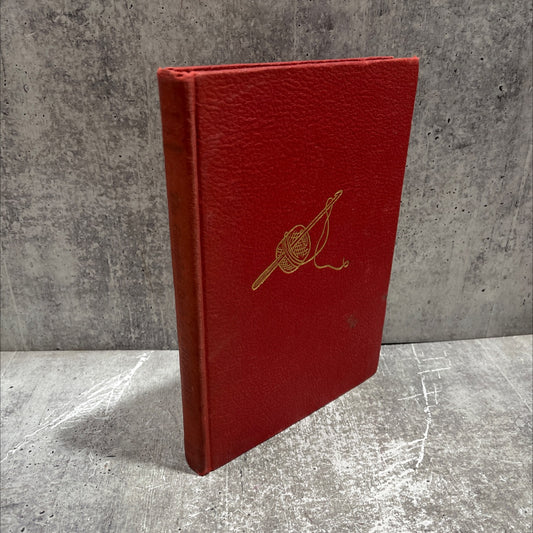 the complete book of crochet book, by elizabeth l. mathieson, 1946 Hardcover image 1