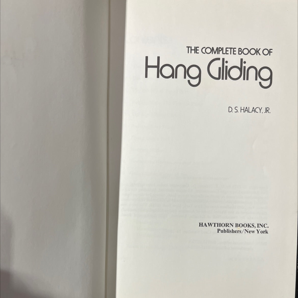 the complete book of hang gliding book, by d. s. halacy, jr., 1975 Hardcover image 2