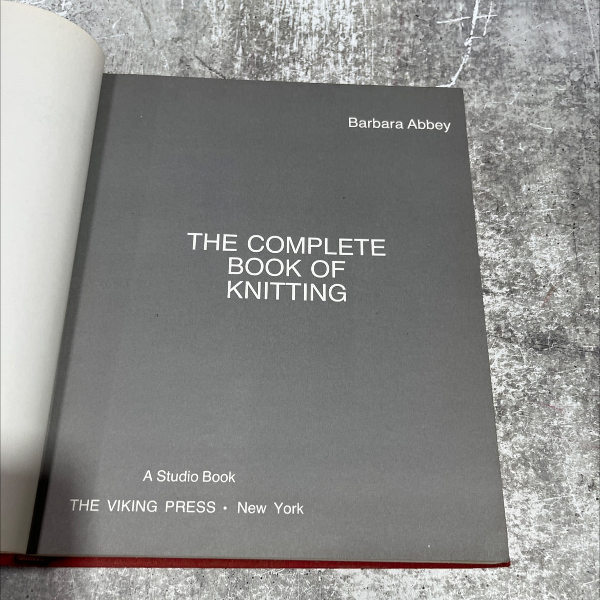the complete book of knitting book, by barbara abbey, 1971 Hardcover image 2