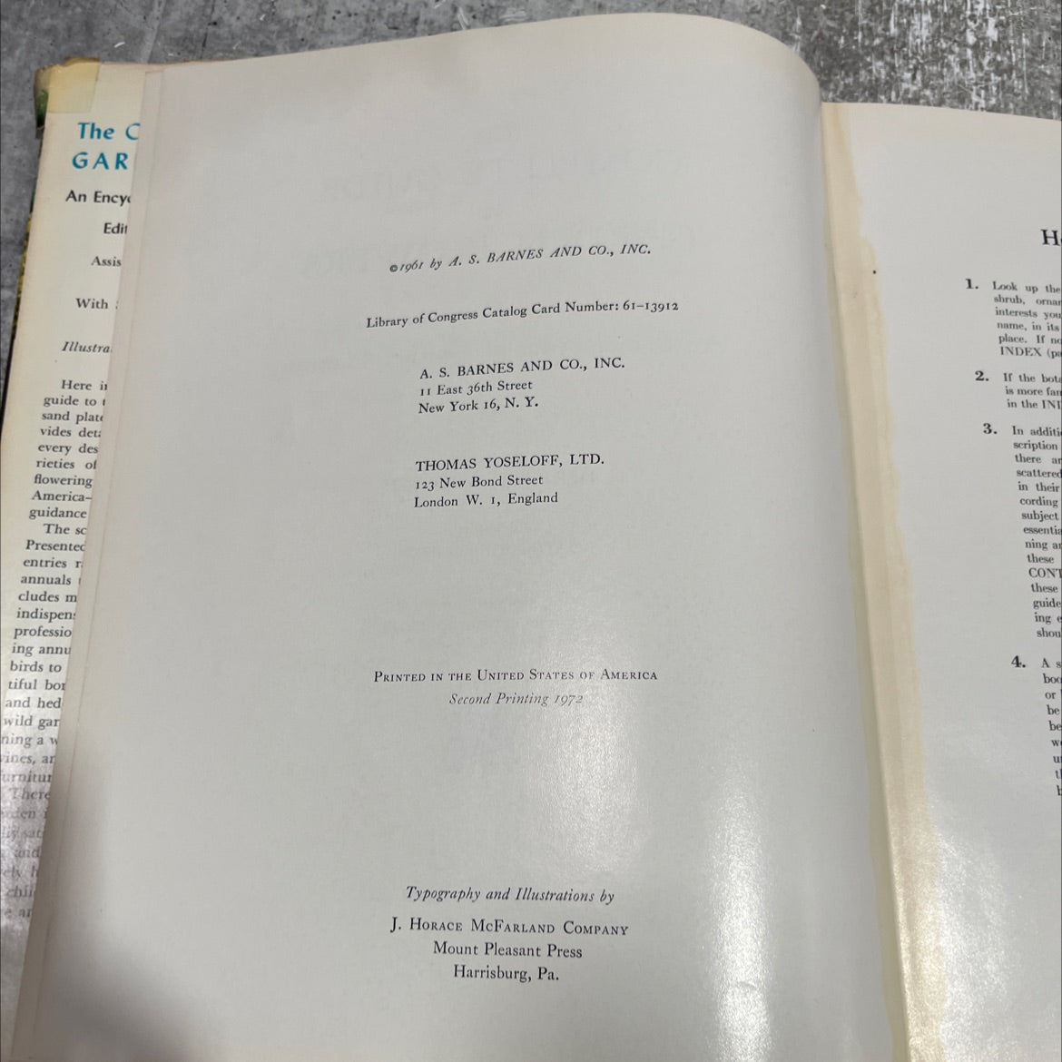 the complete guide to garden flowers book, by herbert askwith, 1972 Hardcover image 3