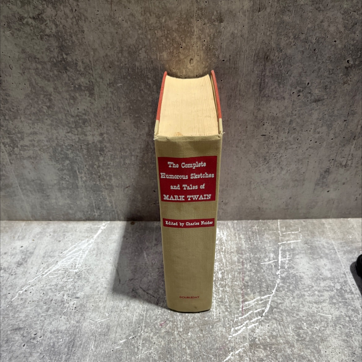 the complete humorous sketches and tales of mark twain book, by mark twain, 1961 Hardcover image 4