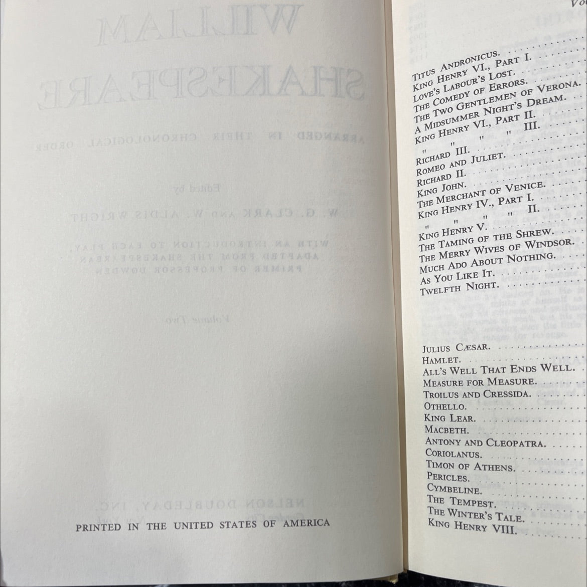 the complete works of william shakespeare arranged in their chronological order book, by william shakespeare, 1970 image 3