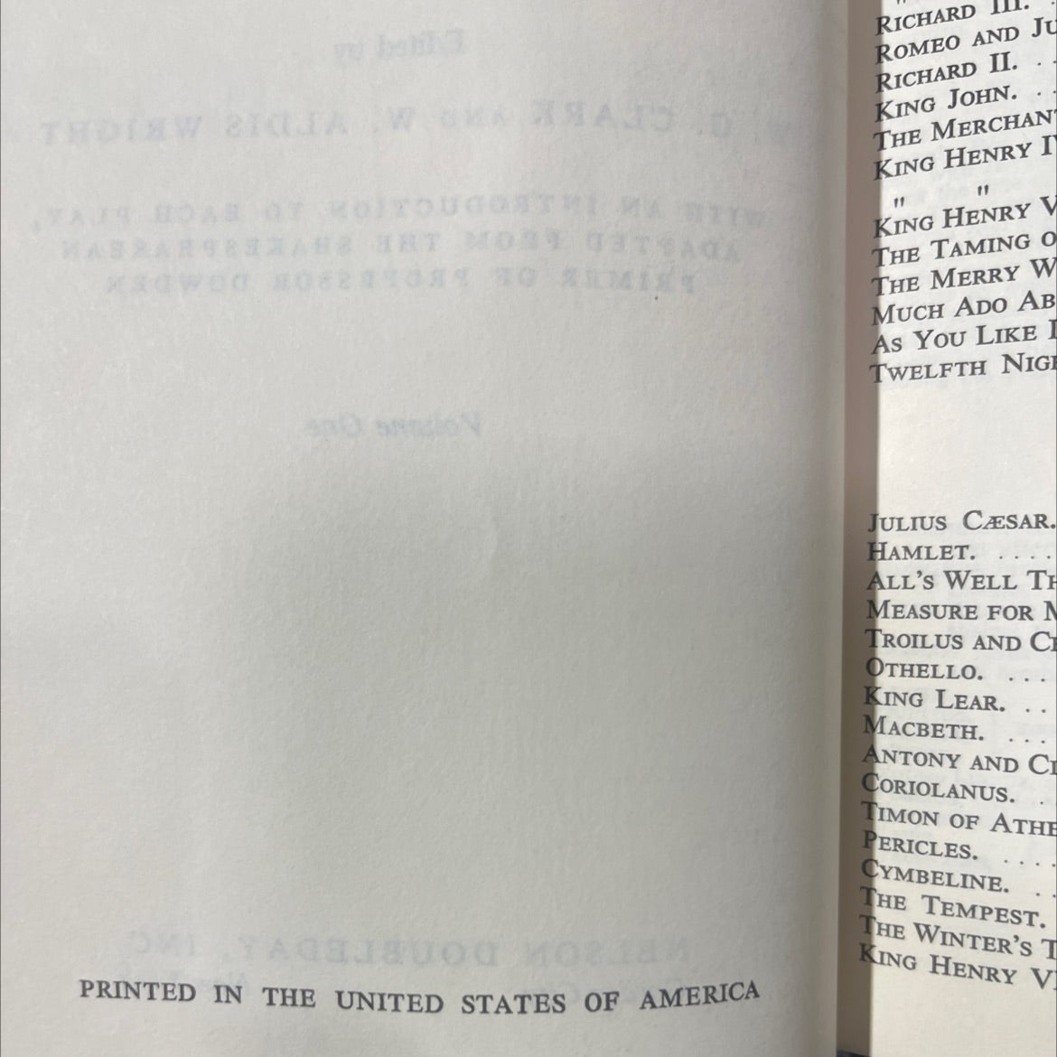 the complete works of william shakespeare arranged in their chronological order book, by william shakespeare, 1970 image 3